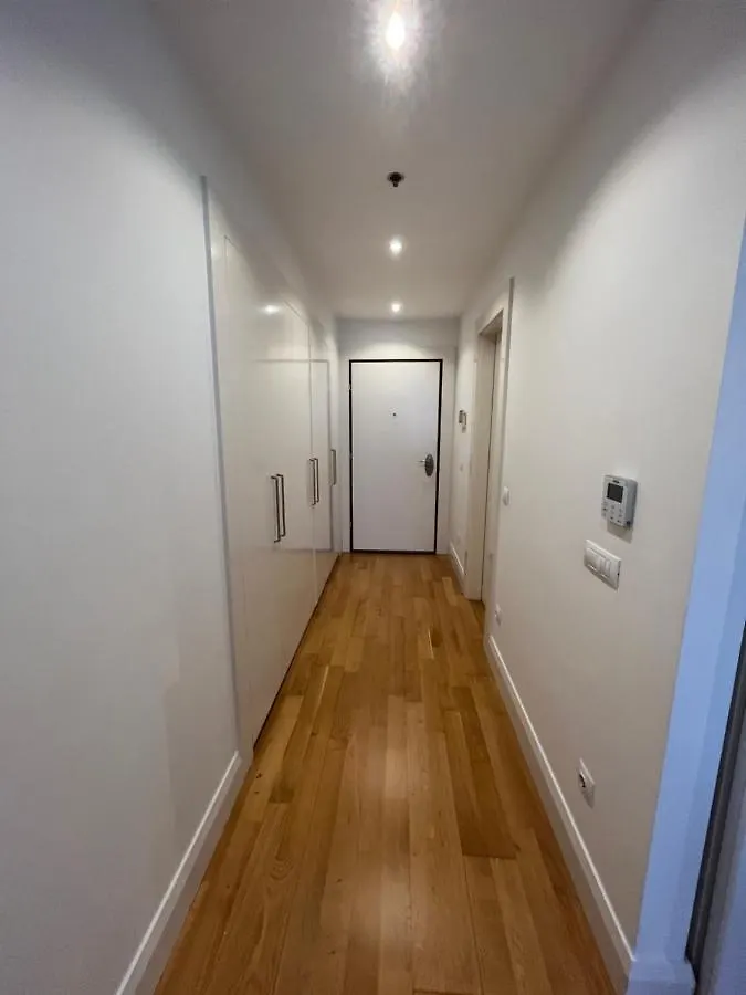 아파트 Luxury Residence With Pool In The Center Of 이스탄불