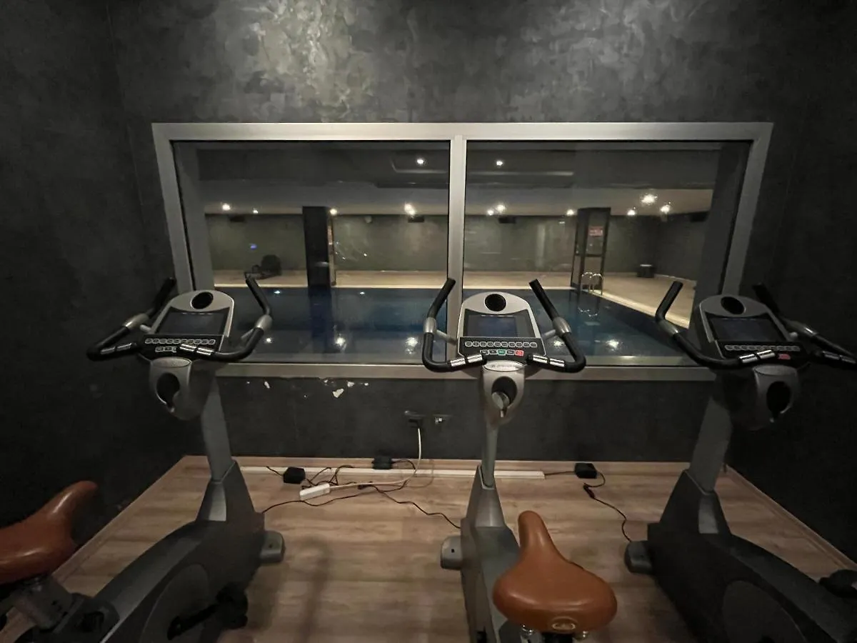 아파트 Luxury Residence With Pool In The Center Of 이스탄불