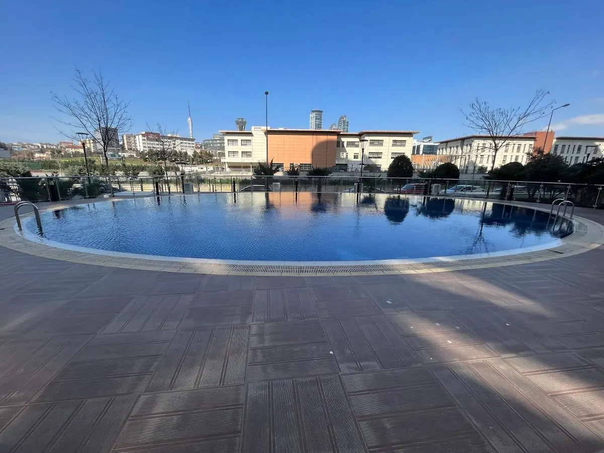 Luxury Residence With Pool In The Center Of 이스탄불 터키